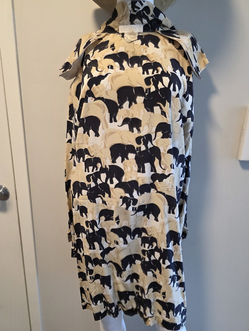ESCADA, MARGARETHA LEY SilkElephant Print Button-Up Shirt Dress in Black & Cream